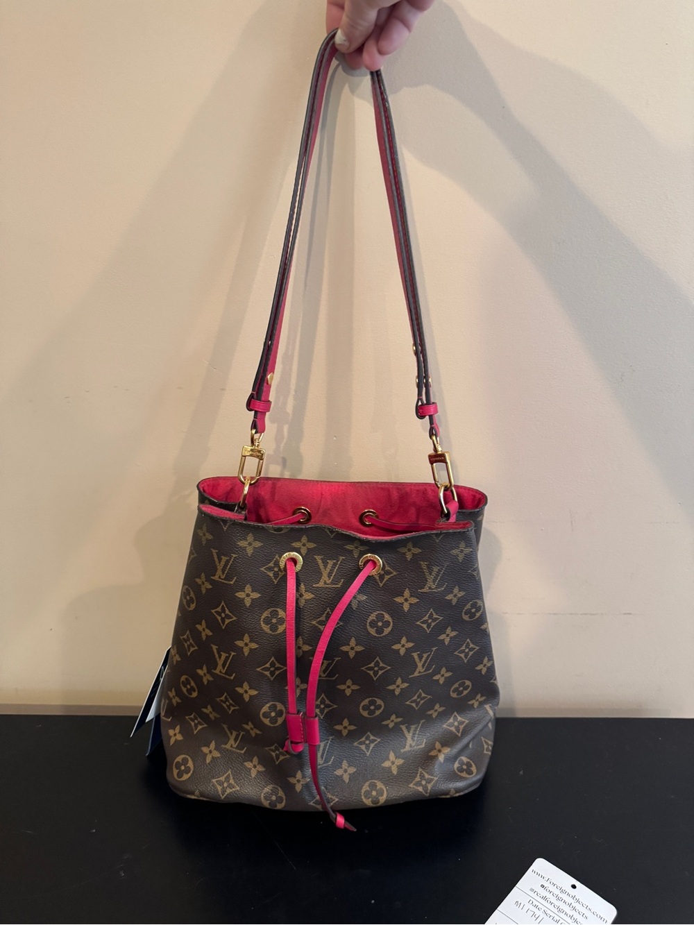 Louis Vuitton Monogram NeoNoe Bucket Bag Fuschia